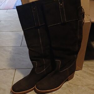 Barneys New York Brown Heeled Boots